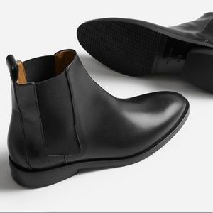 Everlane Modern Chelsea Boot